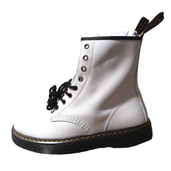 Dr. Doc Martens Zavala Leather Air Wair White Black Combat Boots Women 10 New - Picture 3 of 12